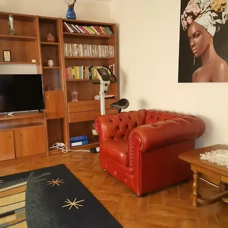2 Cu Centrala * Bukarest