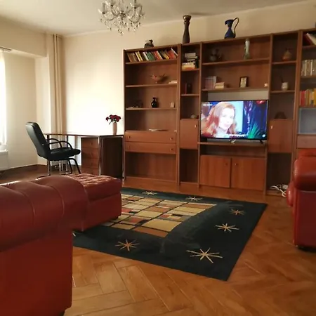 2 Cu Centrala Apartman *